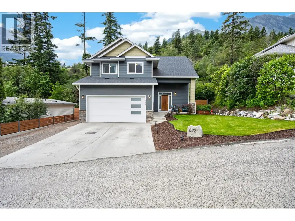 882 Eagleson Crescent, Lillooet